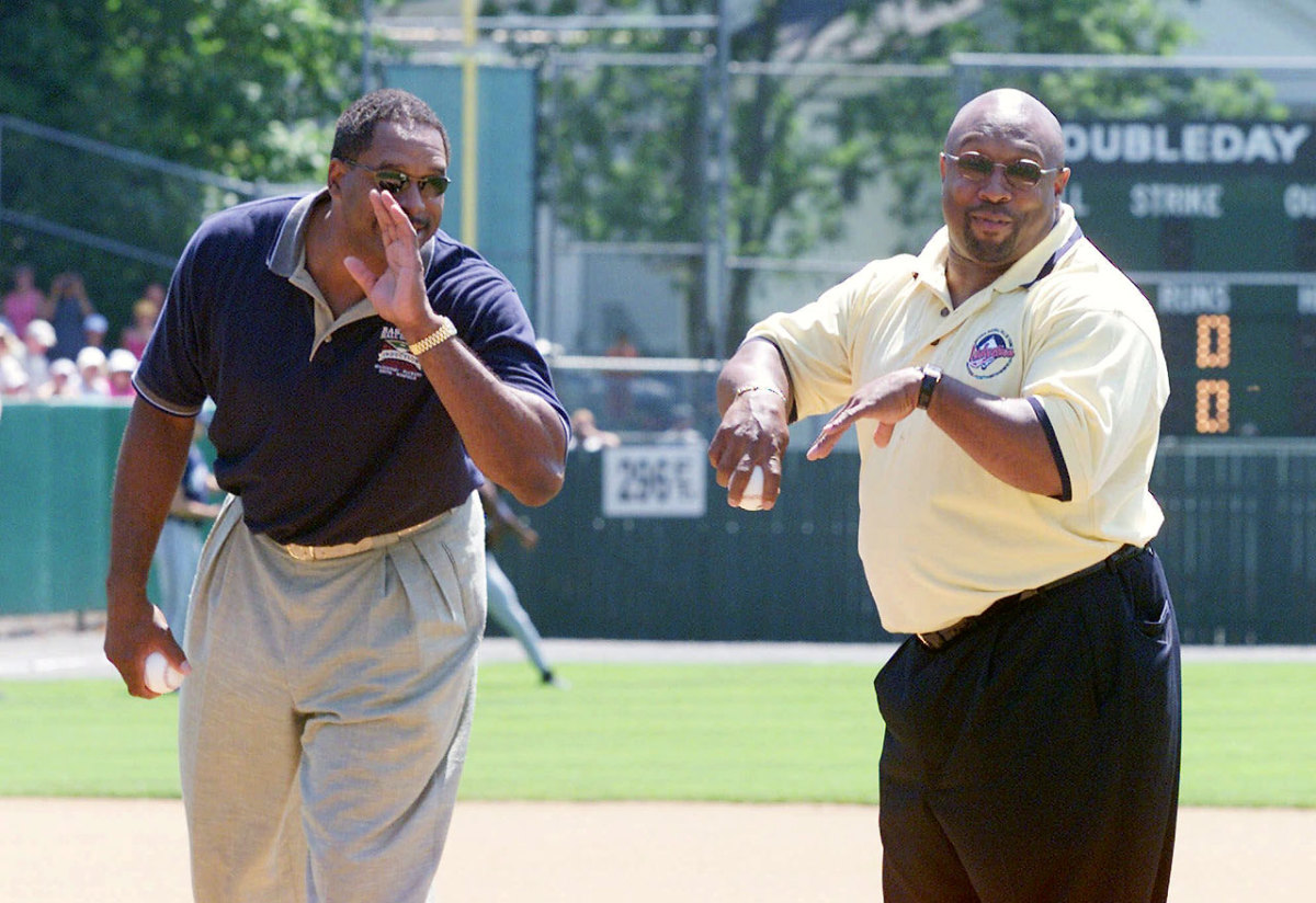 2001-kirby-puckett-dave-winfield.jpg