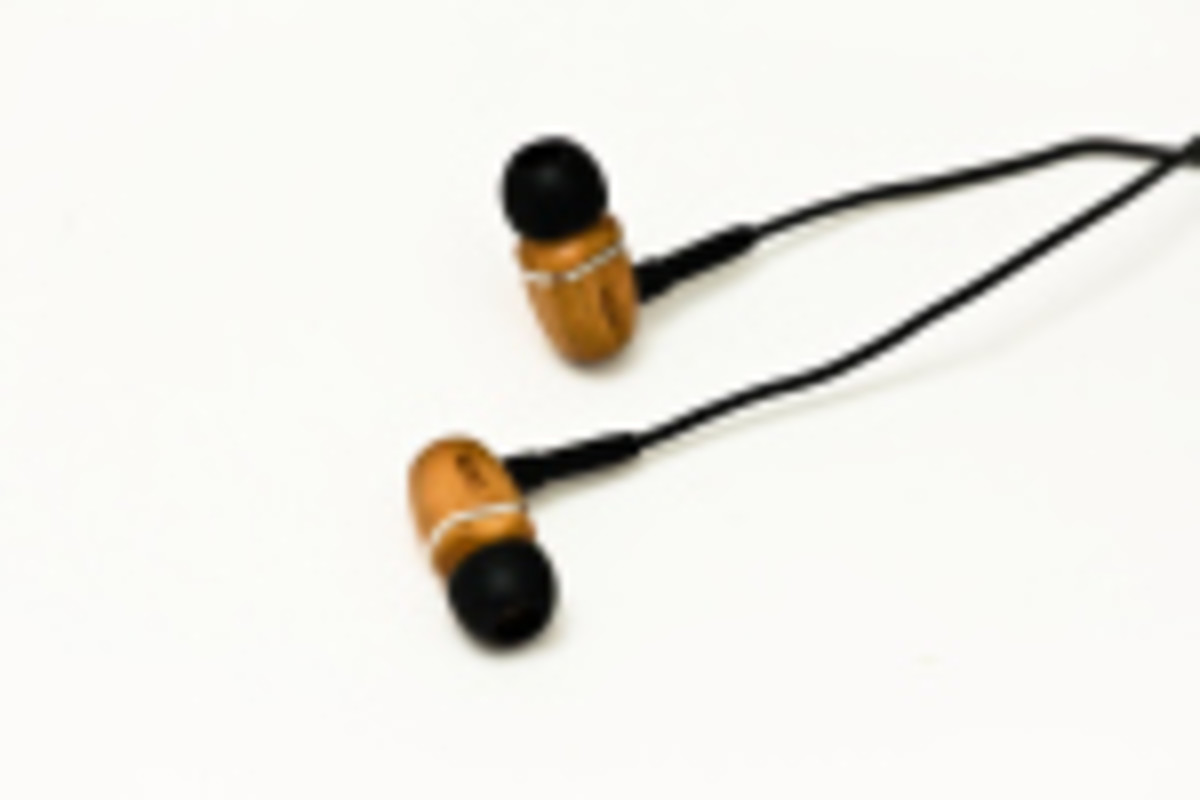 beech-earbuds