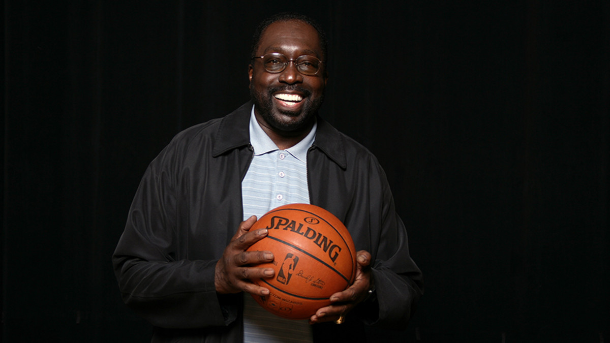 Earl Monroe hopes to transform lives through books and basketball
