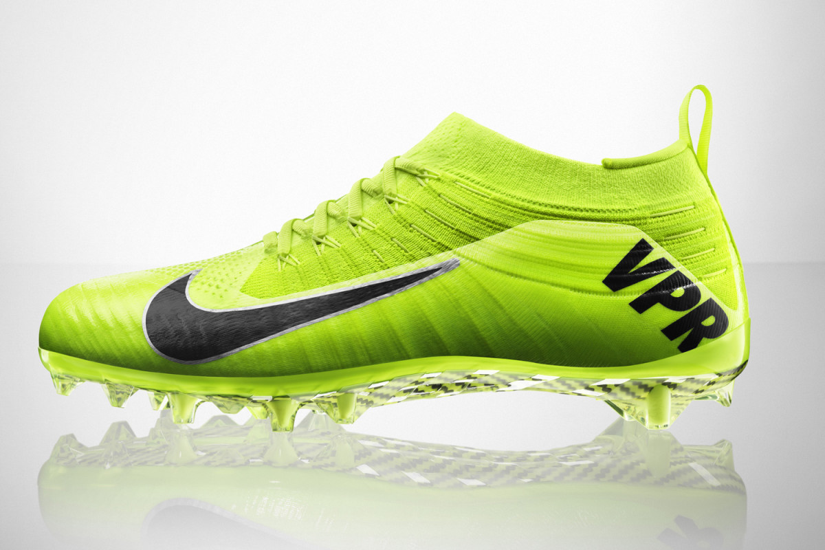 Nike Launches Flyknit Football Cleats with Dynamic Carbon Plate