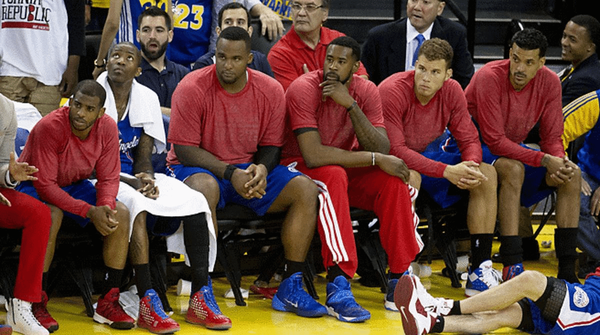 With plenty to distract them before the game, the Clippers were routed by the Warriors in Game 4.