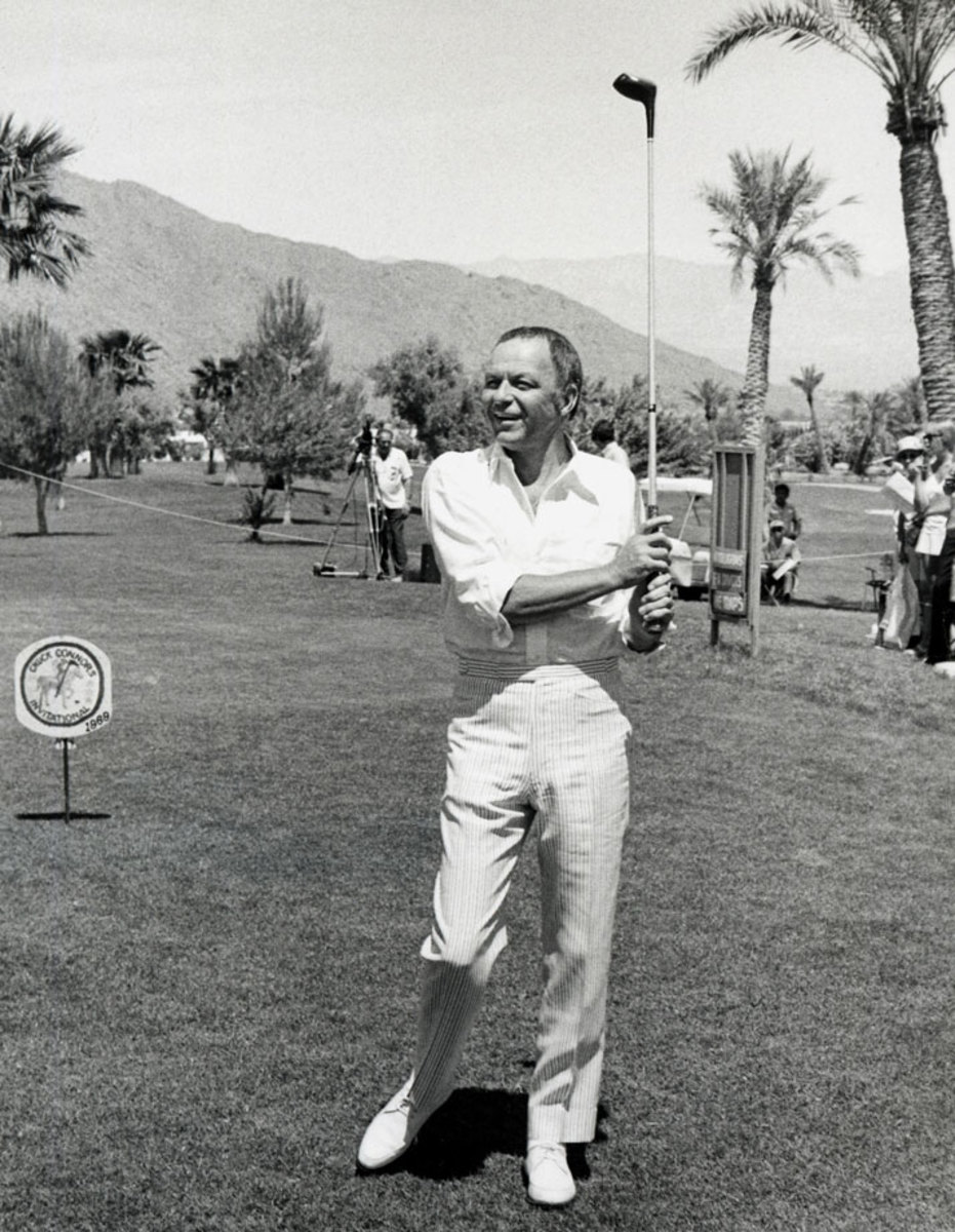 1969-Frank-Sinatra-golf.jpg