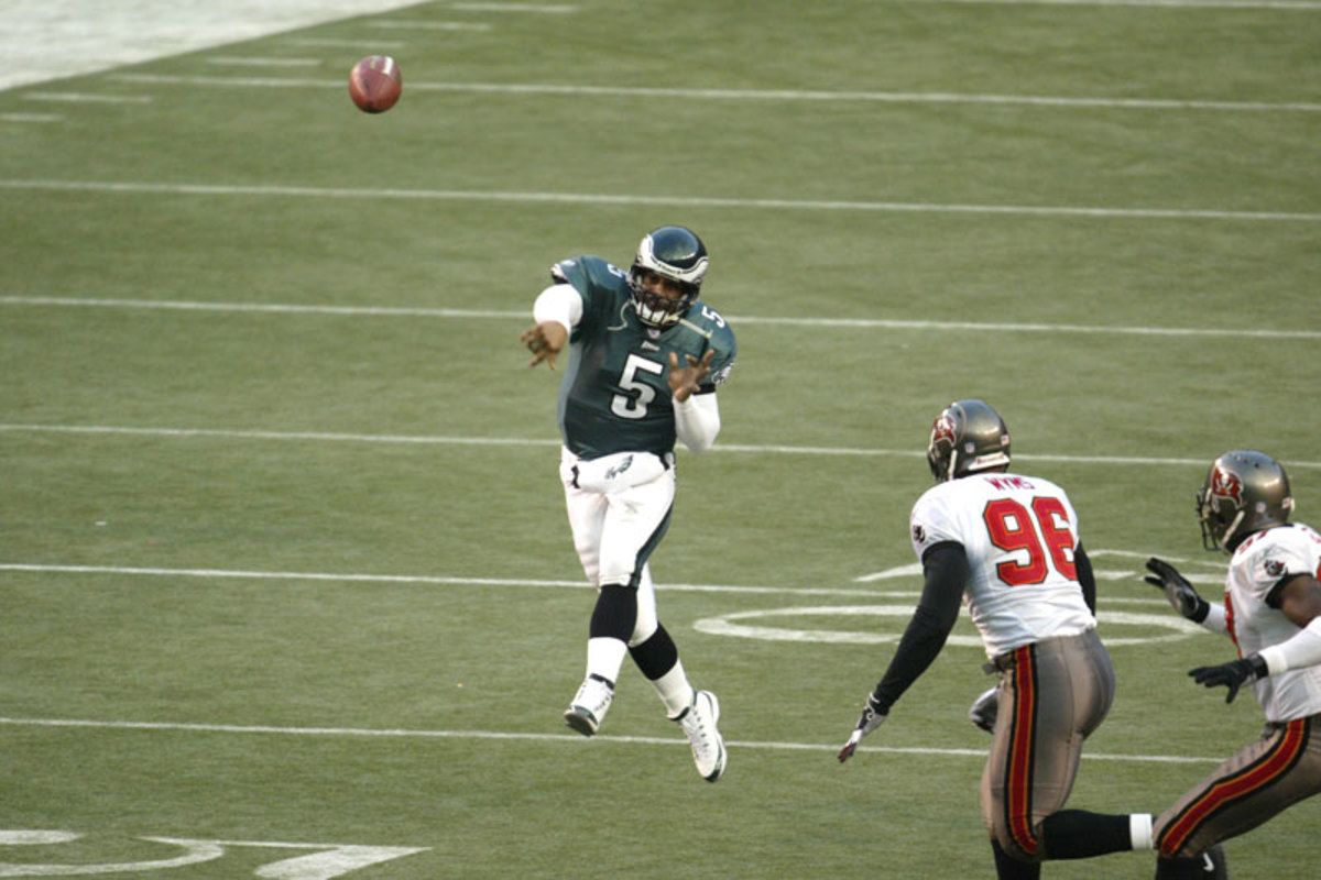 turf-donovan-mcnabb-last-game-vet.jpg