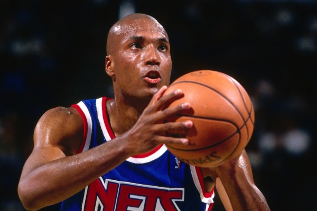 Ed O'Bannon played two NBA seasons after his time at UCLA. (Brad Mangin/Getty Images)