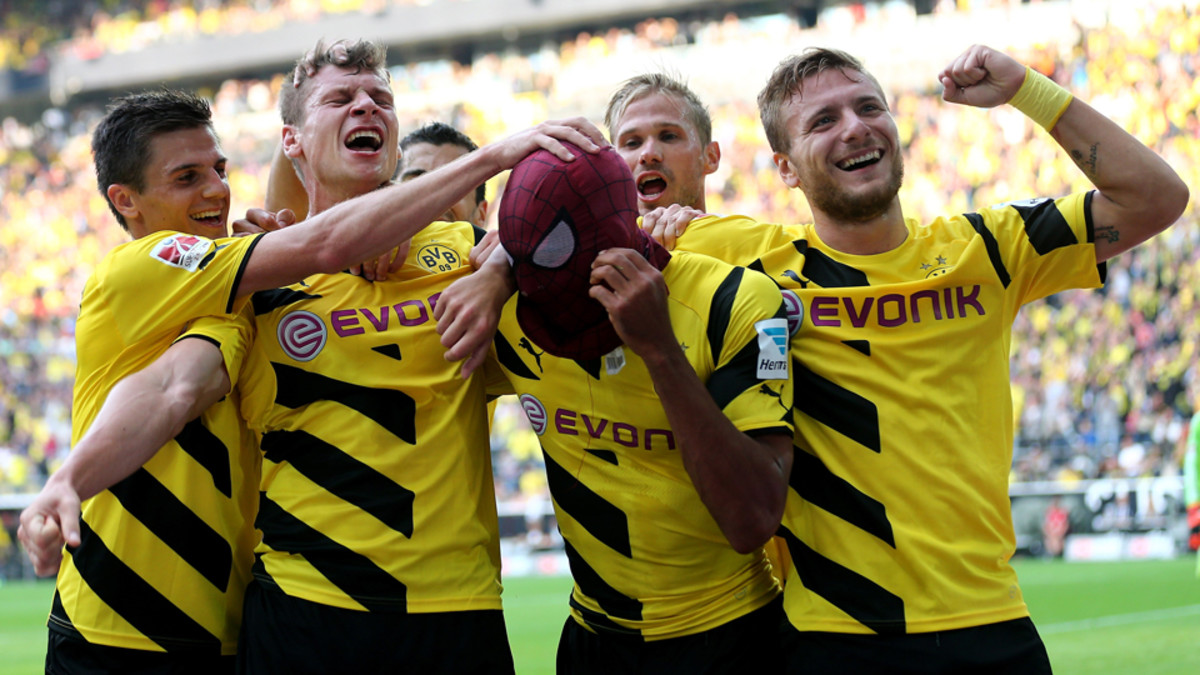 Borussia Dortmund downs Bayern Munich 2-0 to win German Super Cup ...