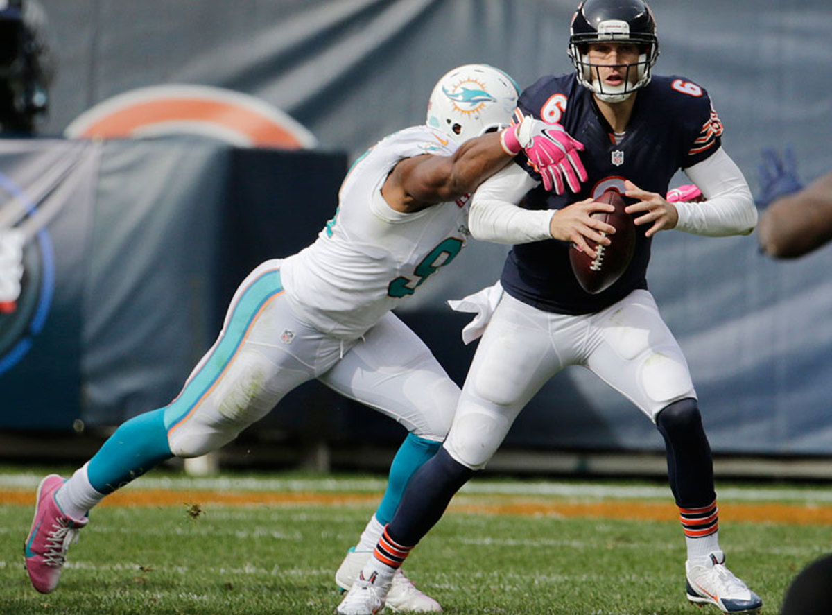 Cameron Wake and the Bears sacked Jay Cutler three times and kept Chicago under 200 passing yards for just the second time this season. (Charles Rex Arbogast/AP)