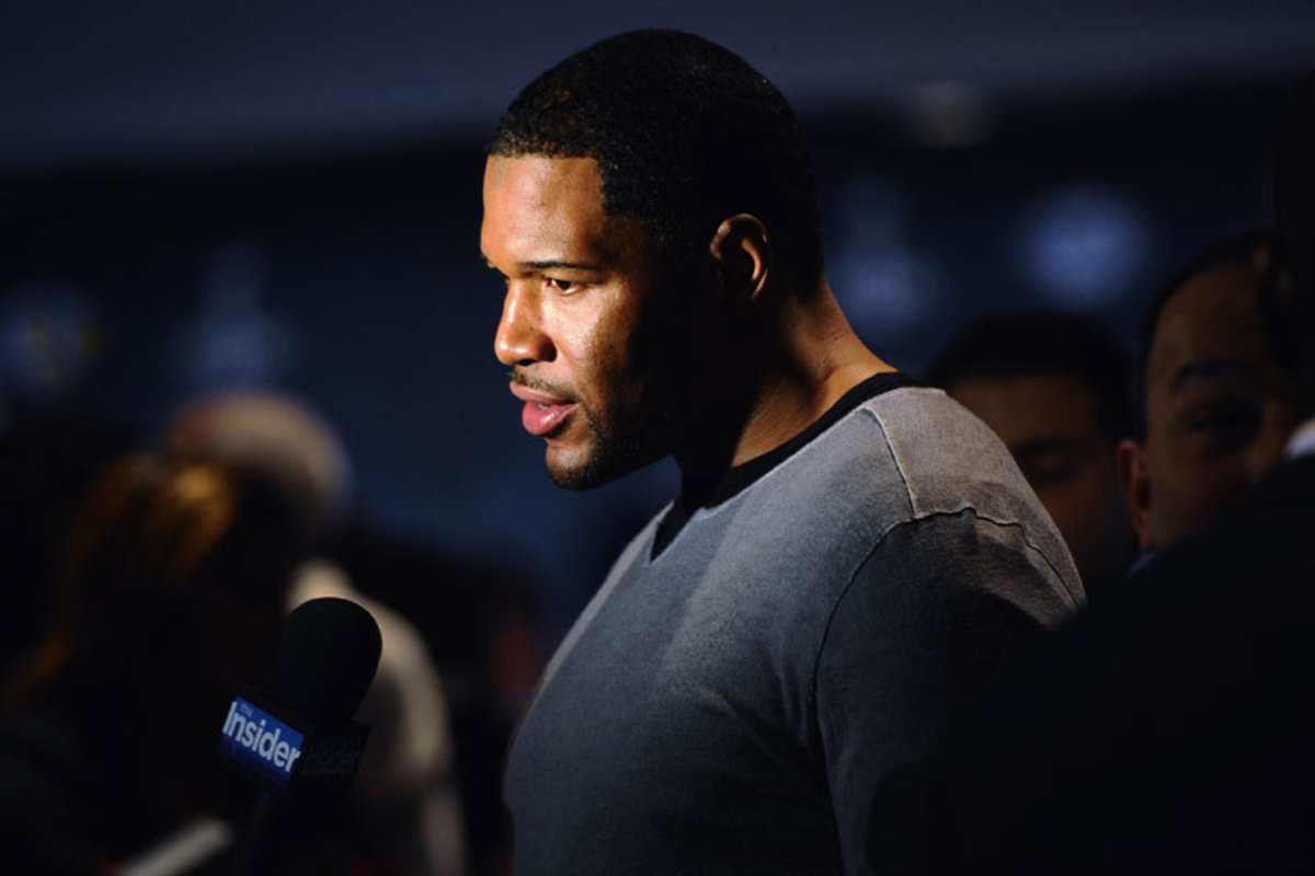 According to one voter, Michael Strahan had more support among the experts he polled during the 2013 process, but in the room the argument for Warren Sapp won over the voters. Strahan is among the final 15 again this year. (Maddie Meyer/Getty Images) 