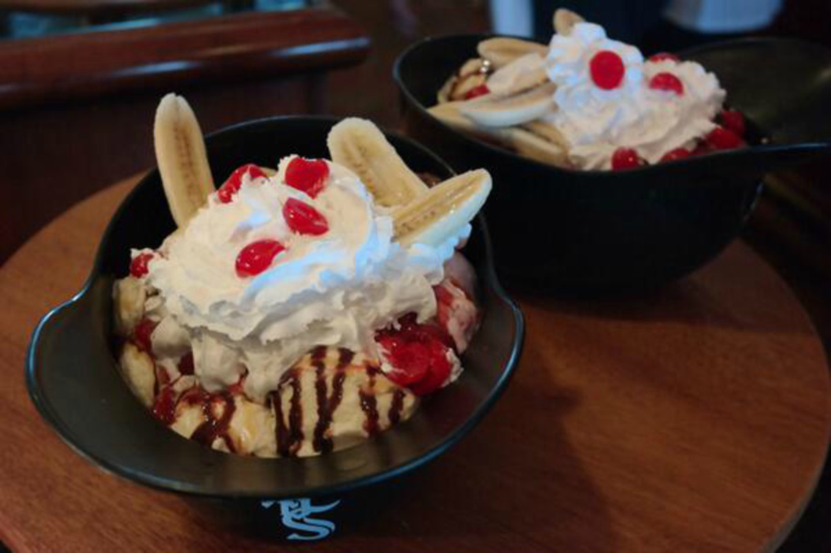 The White Sox are Selling a 10 Scoop Ice Cream Sundae Because 11 Scoops