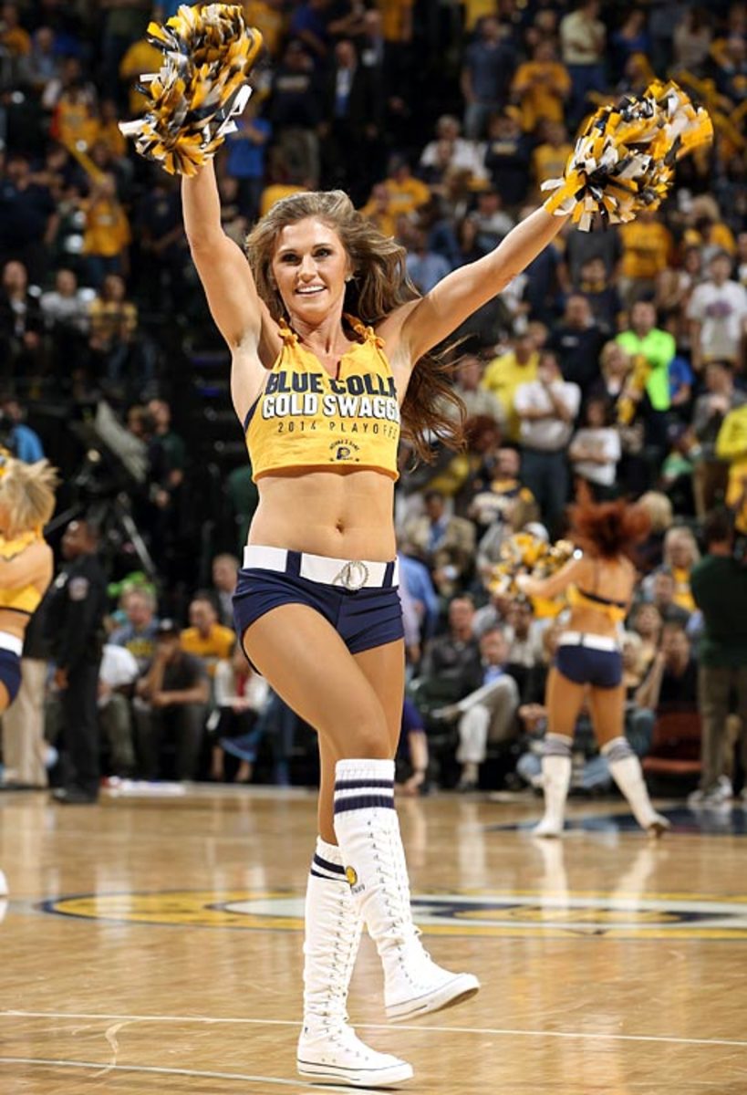 140512155813-indiana-pacers-pacemates-dancers-487238931-single-image-cut.jpg