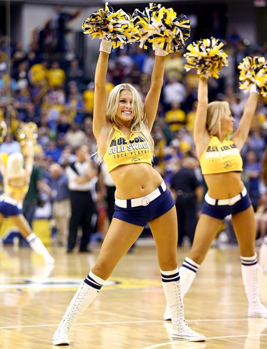 140512155817-indiana-pacers-pacemates-dancers-487243255-single-image-cut.jpg