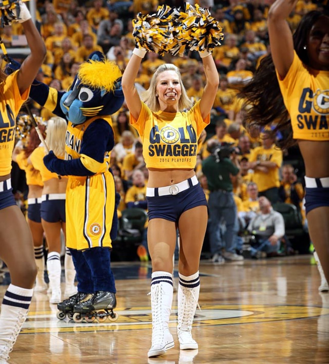 140512155846-indiana-pacers-pacemates-dancers-488353009-single-image-cut.jpg