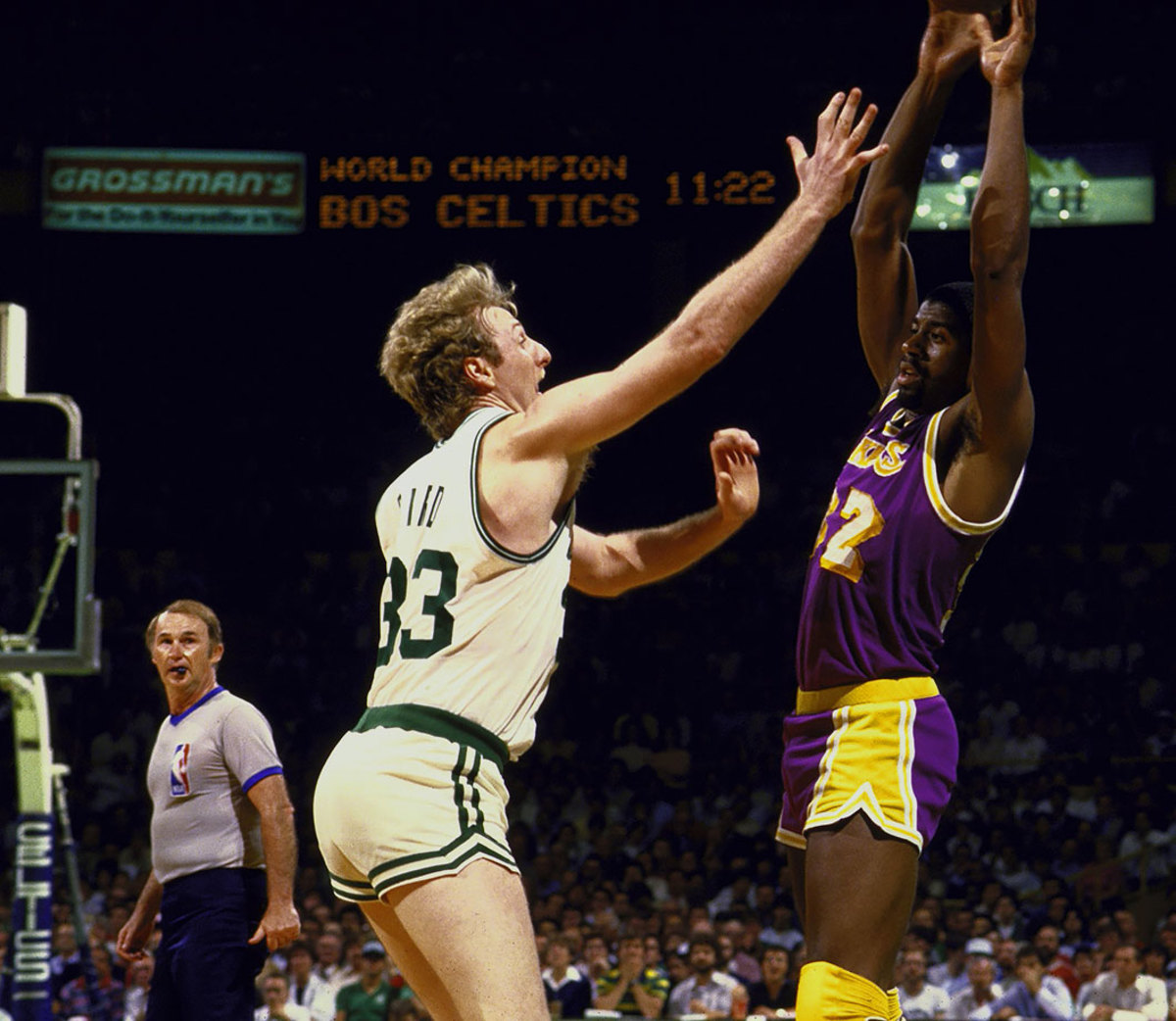 1985-0527-Larry-Bird-Magic-Johnson-01171765.jpg