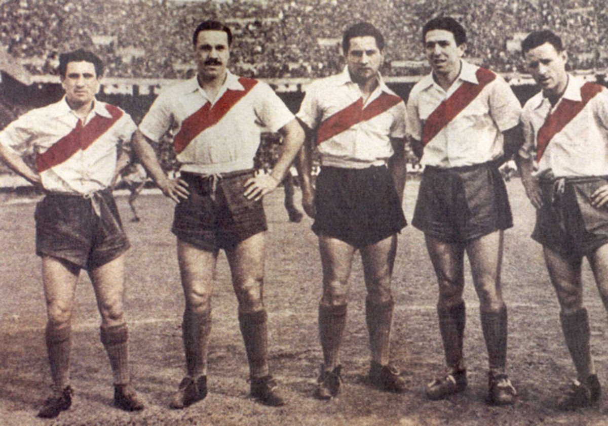 From left: River Plate's Juan C. Muñoz, José M. Moreno, Adolfo Pedernera, Angel Labruna and Félix Lousteau.