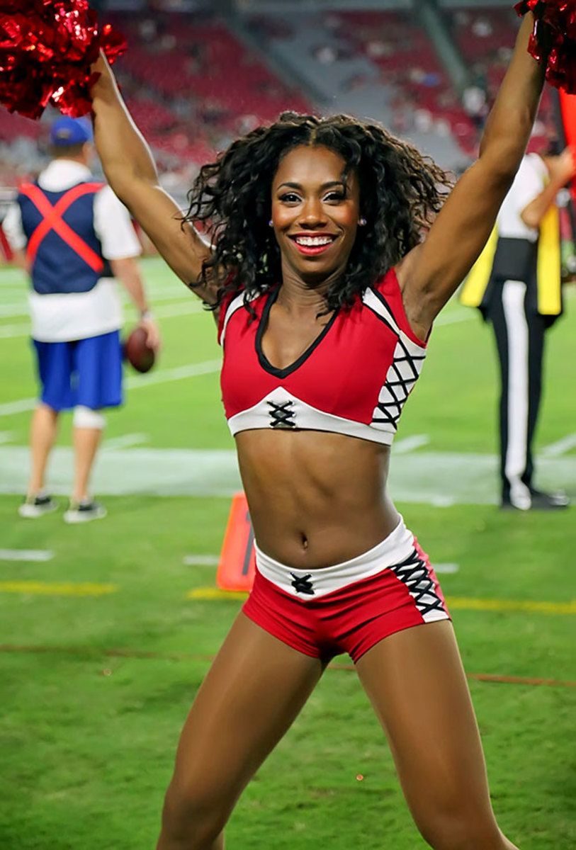 Arizona-Cardinals-cheerleaders-YDX_3646.jpg