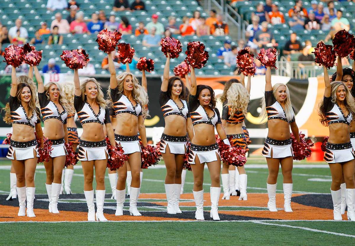 Cincinnati-Bengals-Ben-Gals-cheerleaders-AP_917188920250.jpg