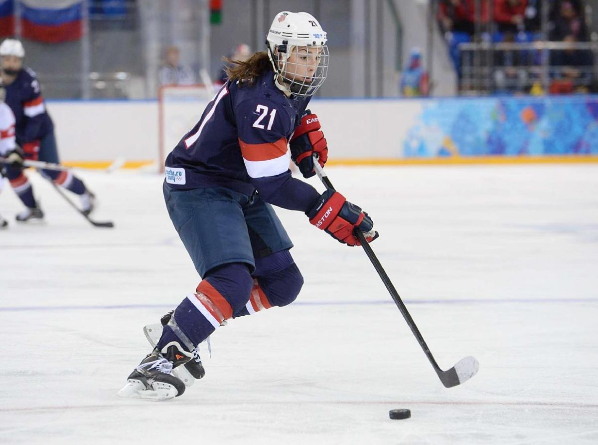 Hilary-Knight.jpg