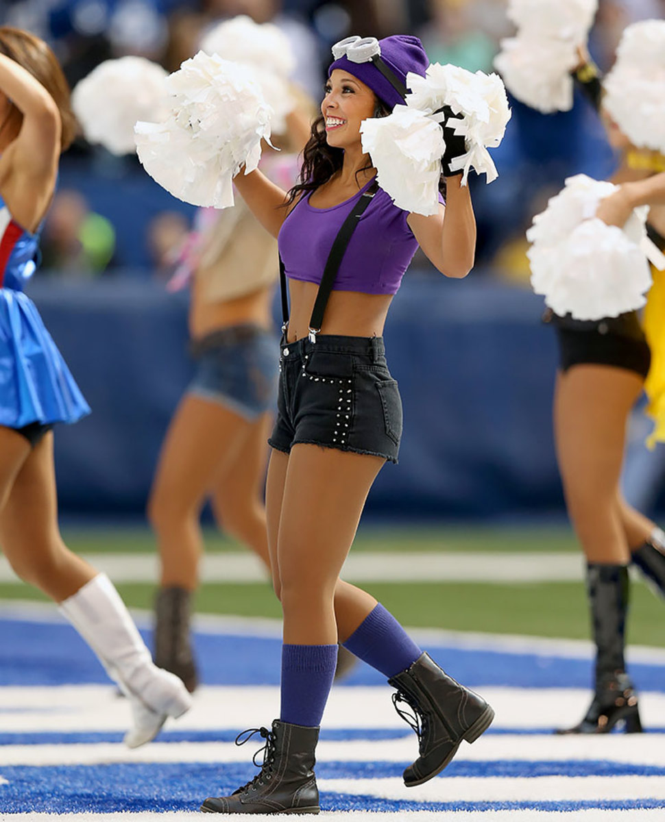 Indianapolis-Colts-cheerleaders-494237674.jpg