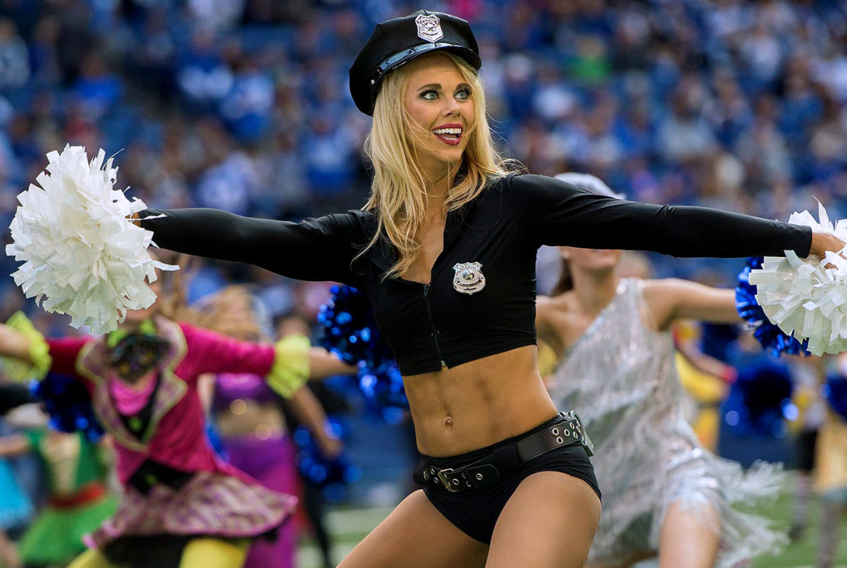 Indianapolis-Colts-cheerleaders-DAL151025_Saints_at_Colts0348.jpg
