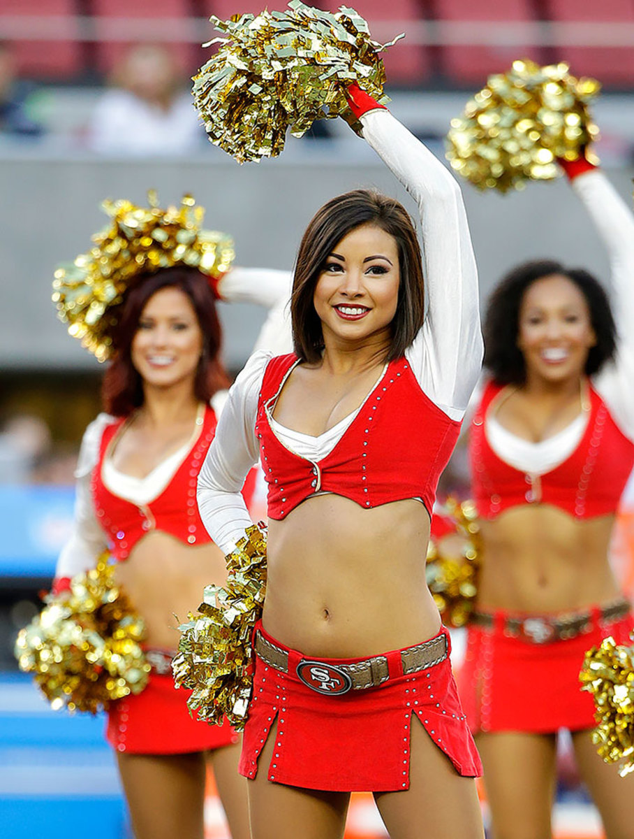 San-Francisco-49ers-Gold-Rush-cheerleaders-AP_299241342237.jpg