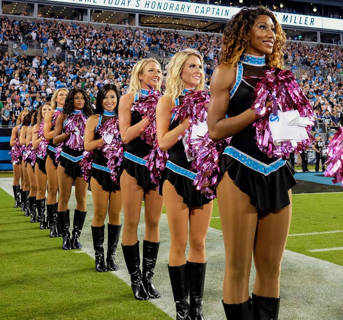 Carolina-Panthers-TopCats-cheerleaders-CDA151025036_Eagles_at_Panthers.jpg