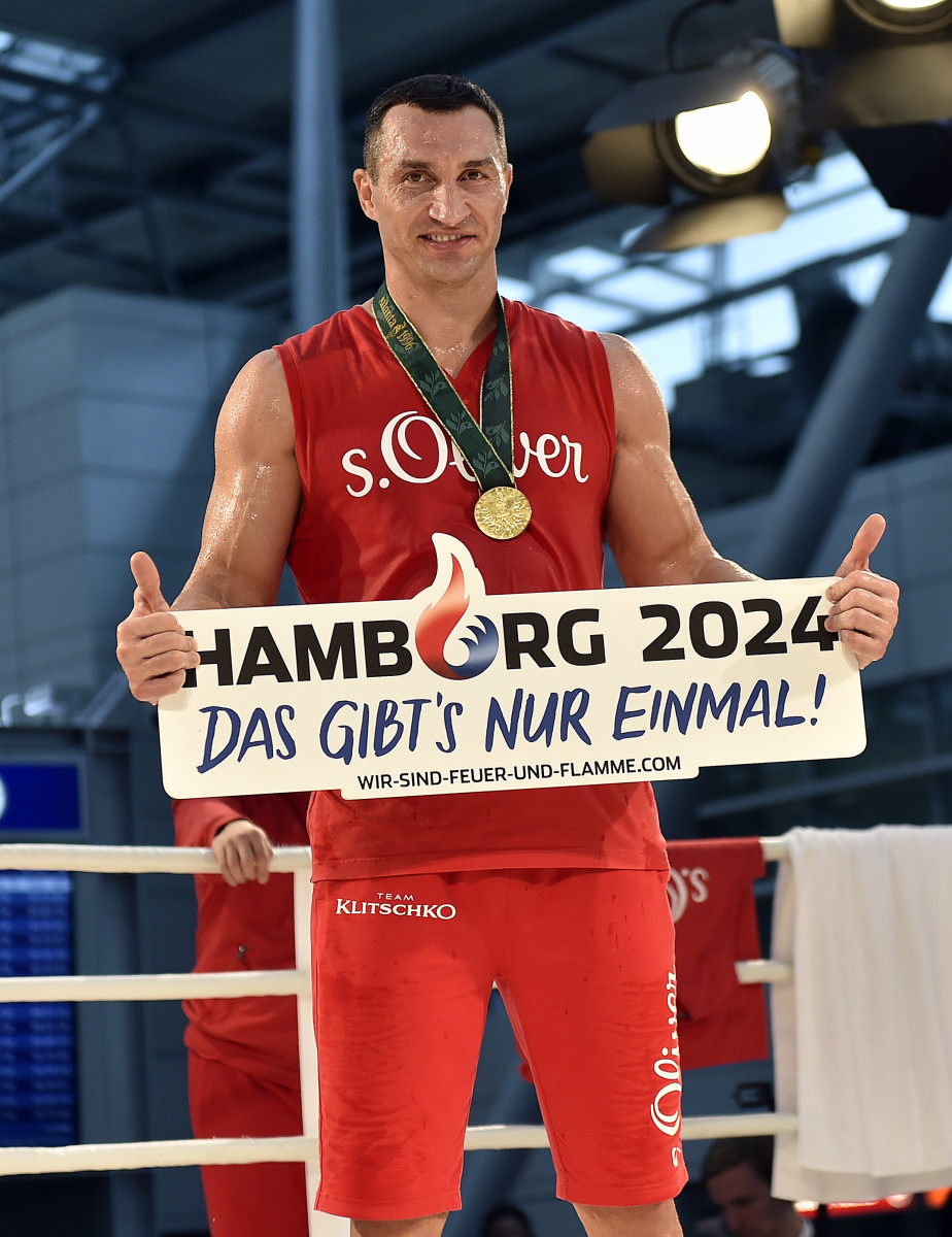  Foto zu Hamburg voters to decide on 2024 Olympic bid - Sports Illustrated 