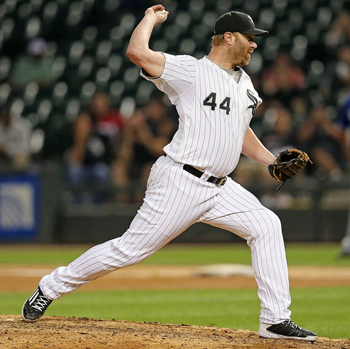 Adam-Dunn-pitching.jpg