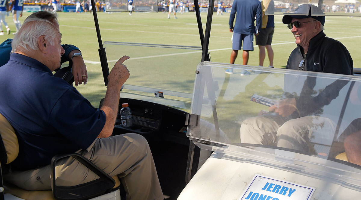Tommy Lasorda and Jerry Jones (Mark J. Terrill/AP)