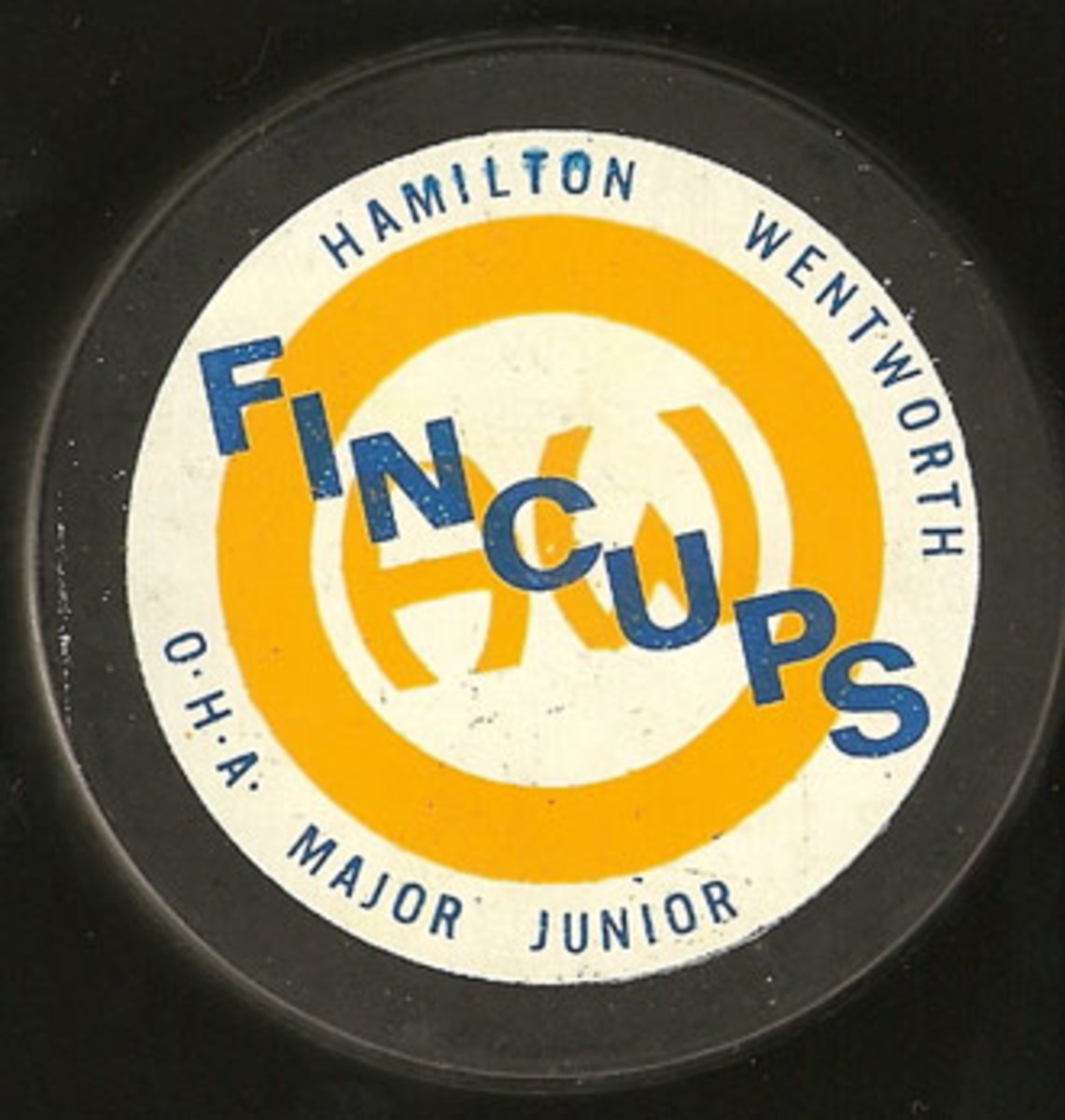 Fincups-logo.jpg