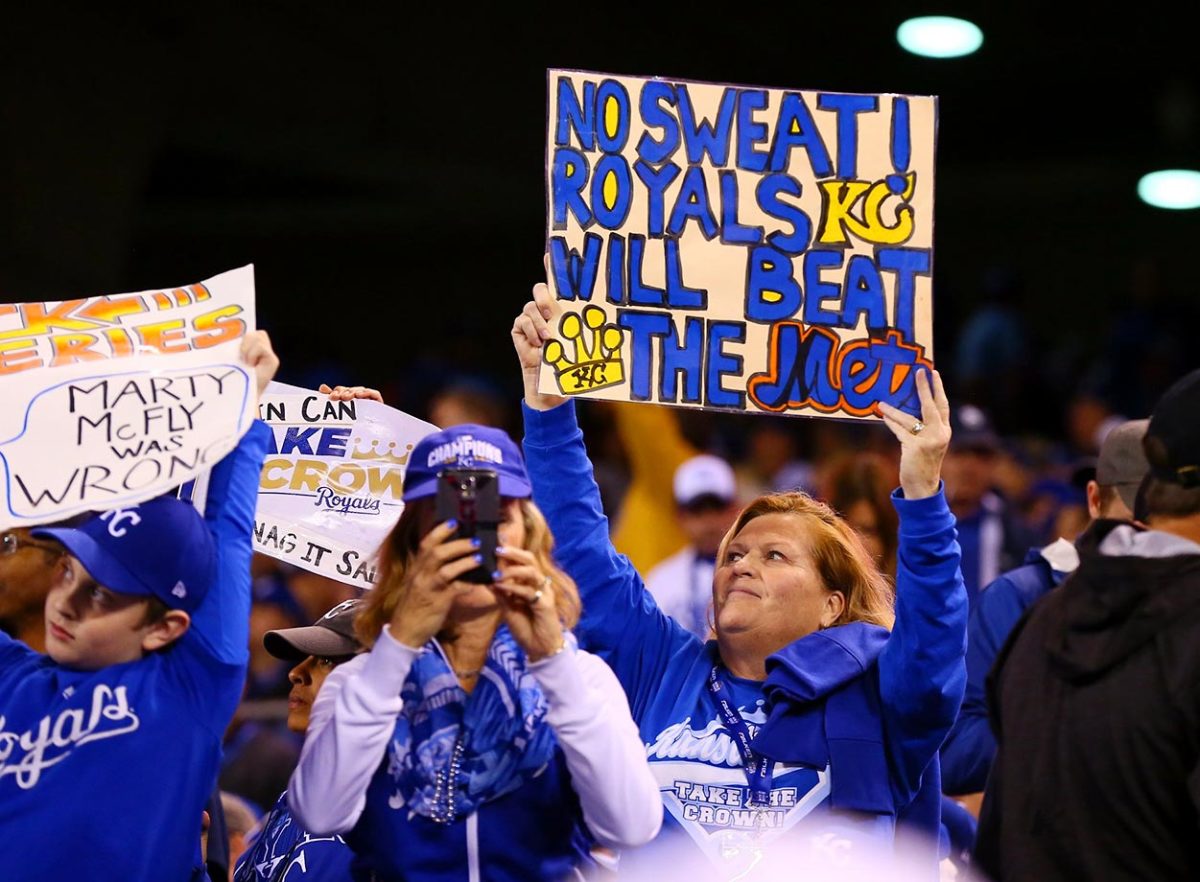 mets-royals-scenes-X160083_TK1_1615.jpg