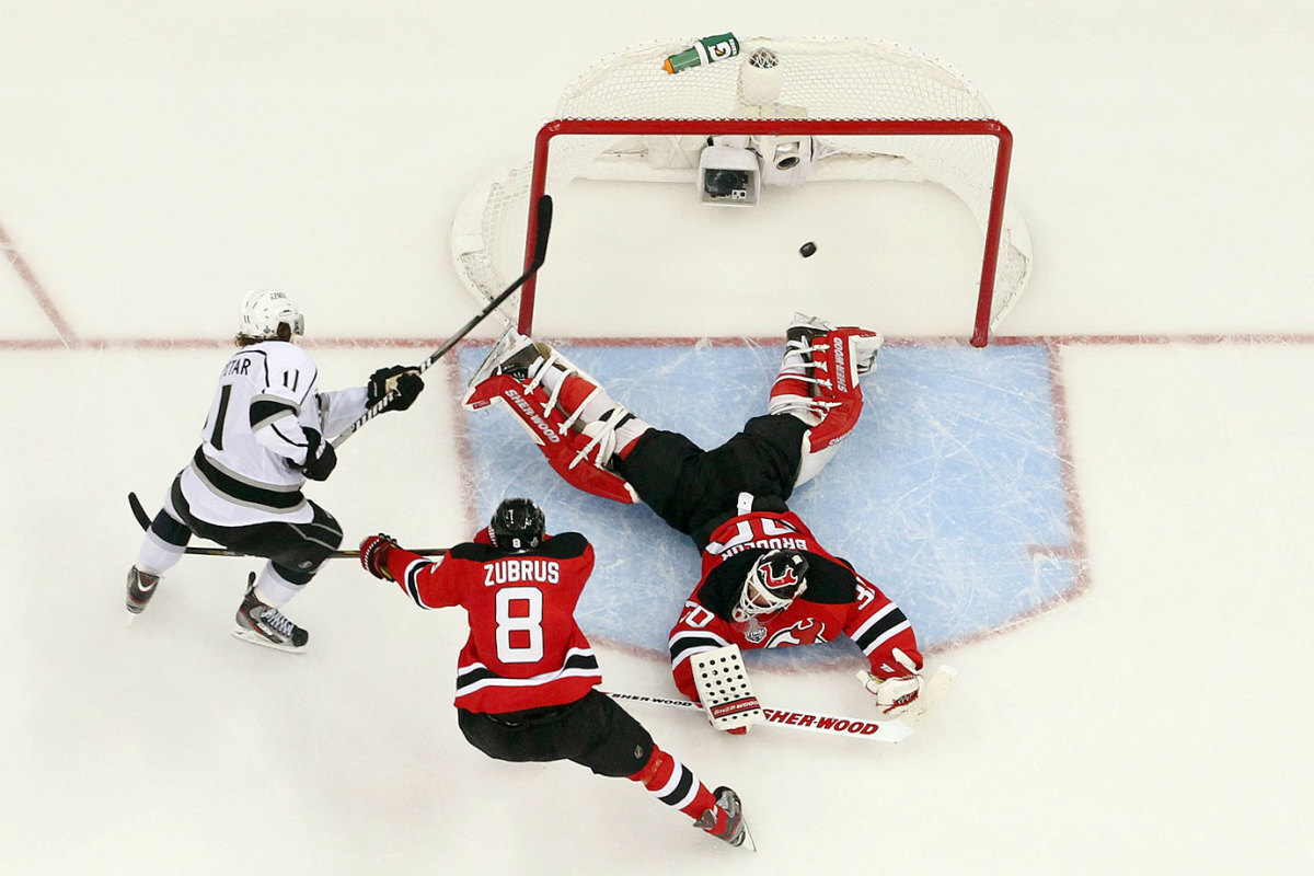 2012-anze-kopitar-martin-brodeur.jpg