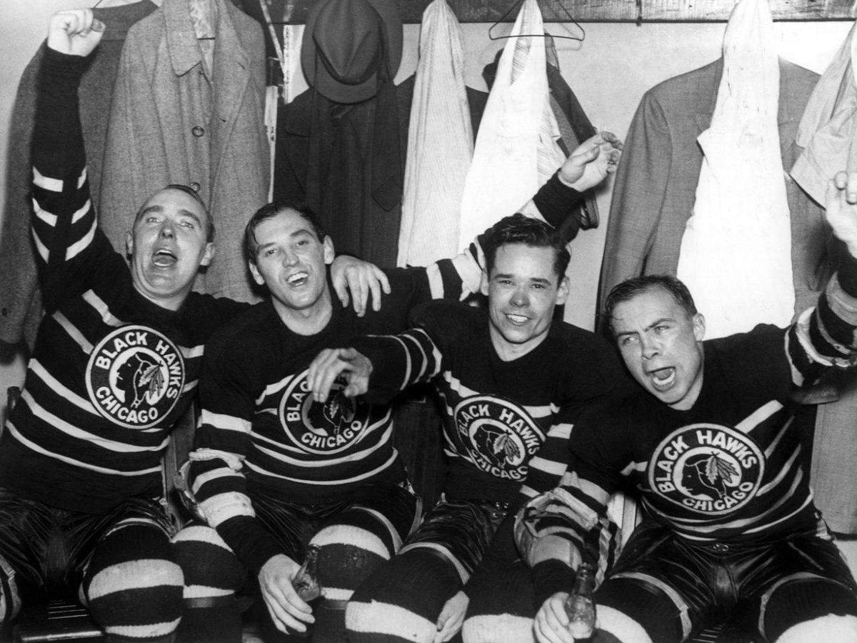 1938-blackhawks-shill-voss.jpg