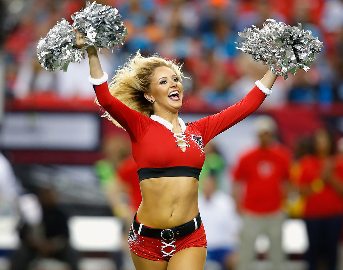 Atlanta-Falcons-cheerleaders-488151227_0793_Panthers_at_Falcons.jpg