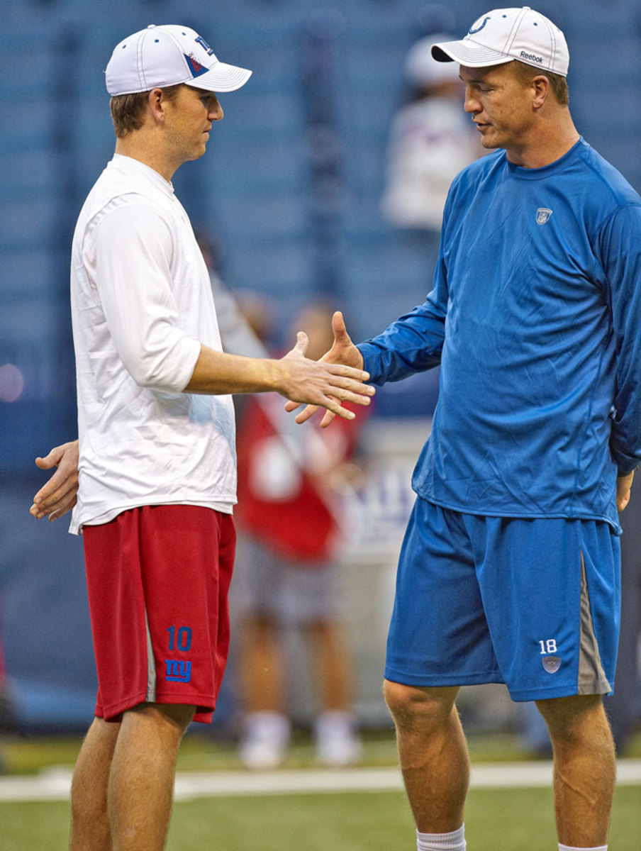 2010-Peyton-Manning-Eli-opow-74508.jpg