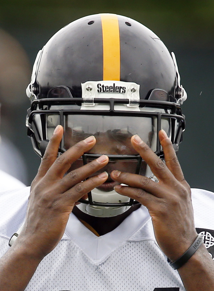 Steelers wide receiver Brown focused on 2015, not contract Sports