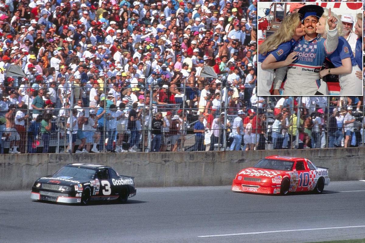 1990-Daytona-500-Dale-Earnhardt-Derrike-Cope-017079931.jpg