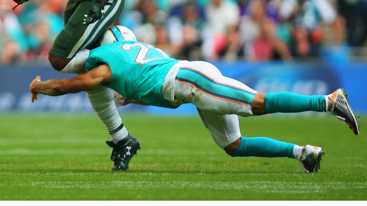 Brent Grimes injury Miami Dolphins CB leaves game, questionable