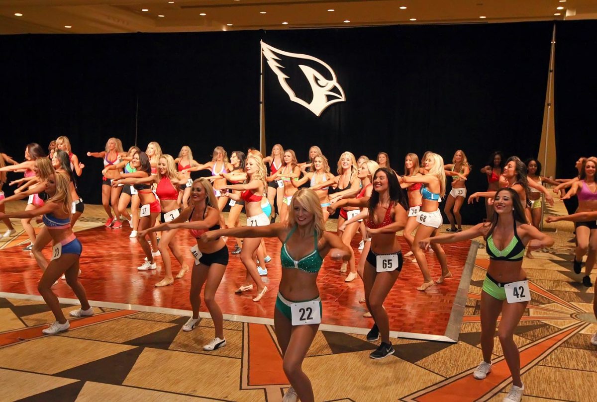 Arizona-Cardinals-Cheerleader-auditions-Y4P_6363.jpg