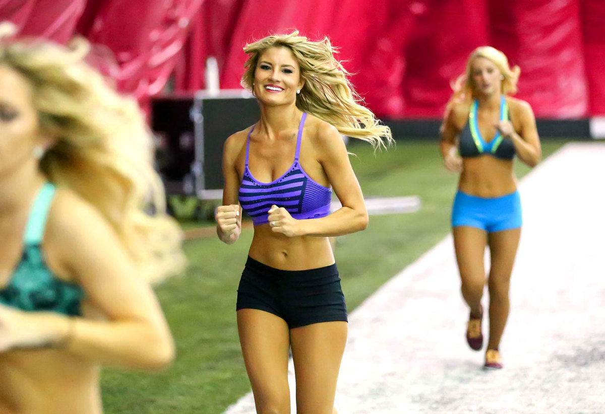 Arizona-Cardinals-Cheerleader-auditions-YDX_8838.jpg