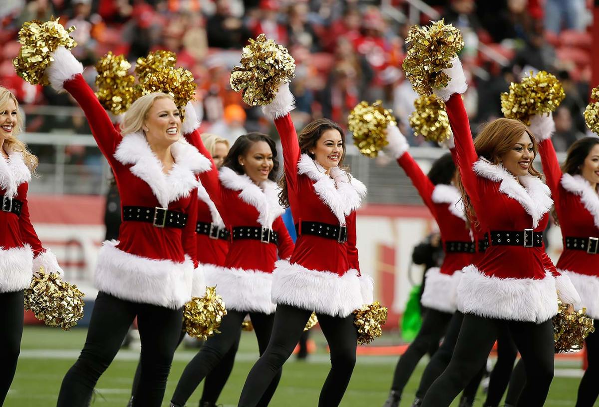 San-Francisco-49ers-Gold-Rush-cheerleaders-AP_969602688604.jpg