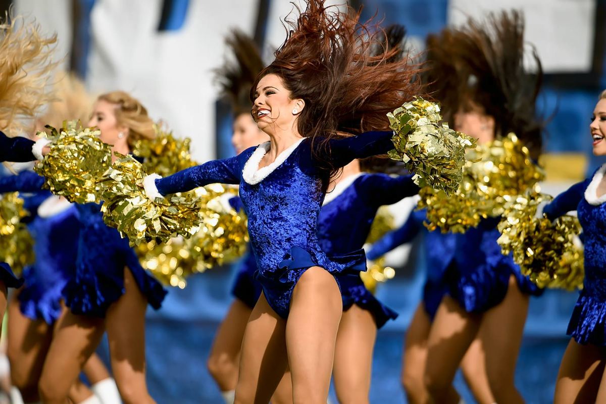San-Diego-Charger-Girls-cheerleaders-AP_365562856576.jpg