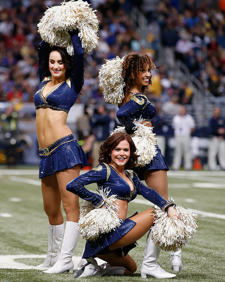 St-Louis-Rams-cheerleaders-AP_118055396075.jpg