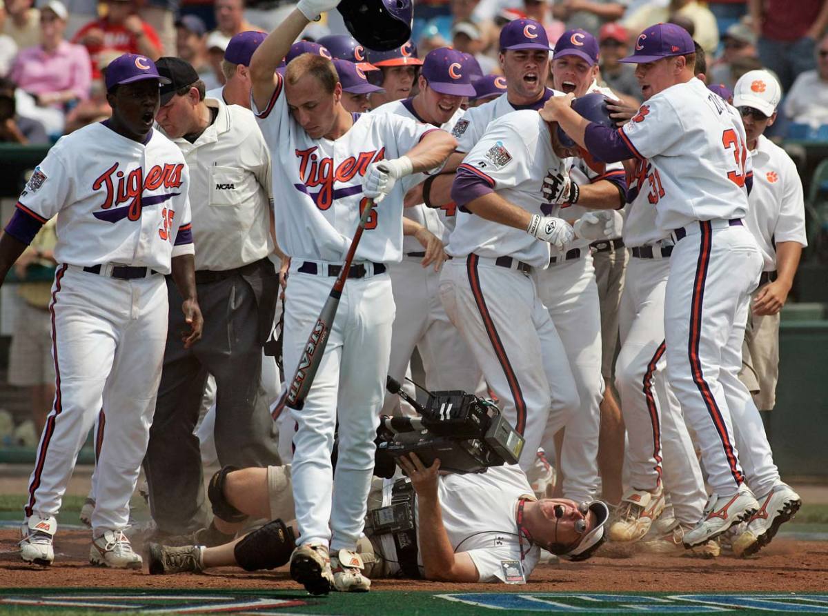 Clemson-cameraman.jpg