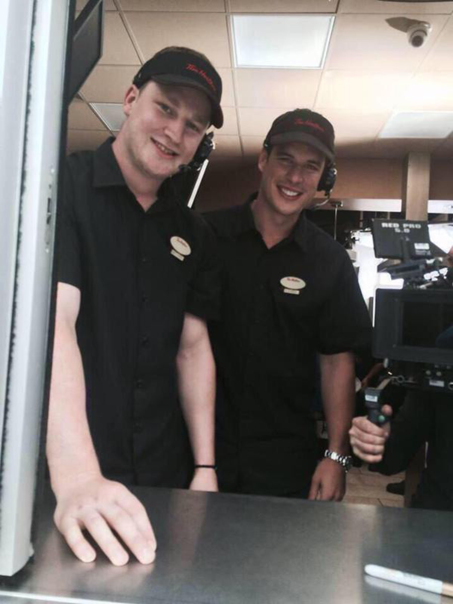 Sidney Crosby and Nathan MacKinnon 