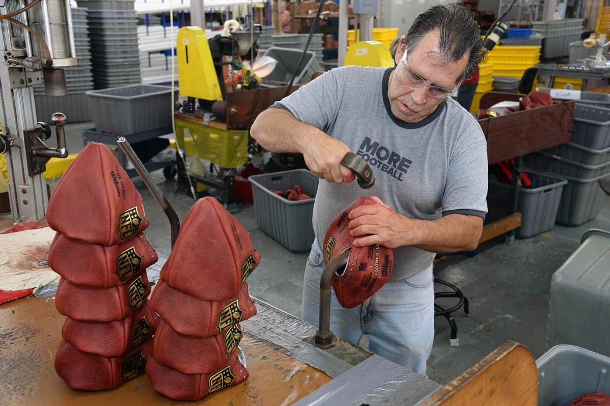 Making-NFL-Football-op3n-115806-mid.jpg