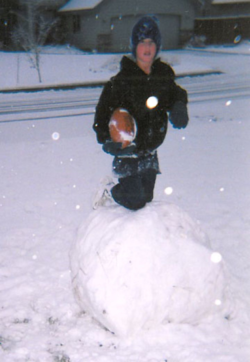 Connor Halliday, a football-obsessed kid. (Courtesy Jessica Halliday)