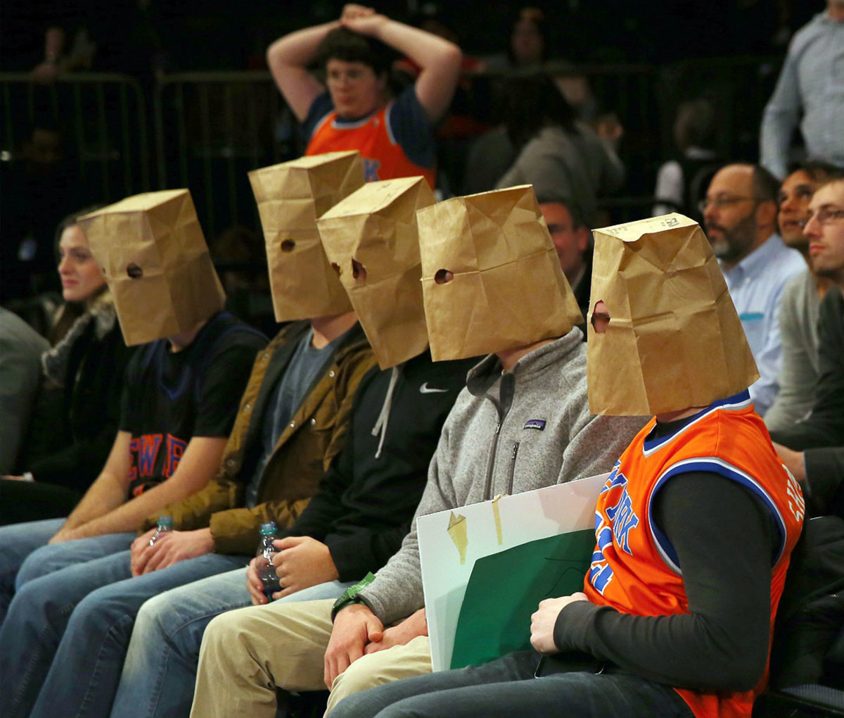 2015-0108-Knicks-fans-paper-bag-heads.jpg