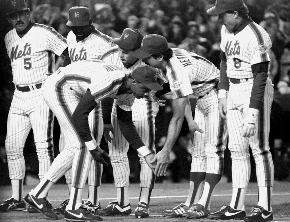 1986-Darryl-Strawberry-Keith-Hernandez.jpg