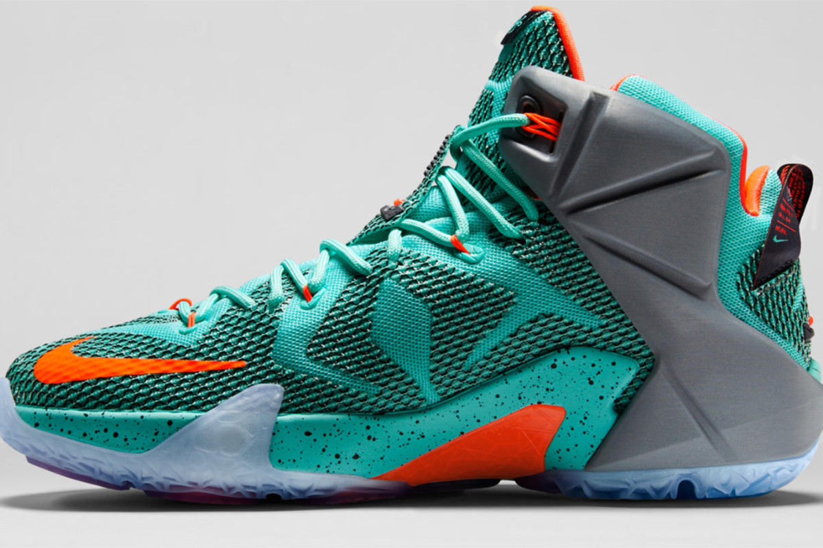 LeBron12_1.jpg