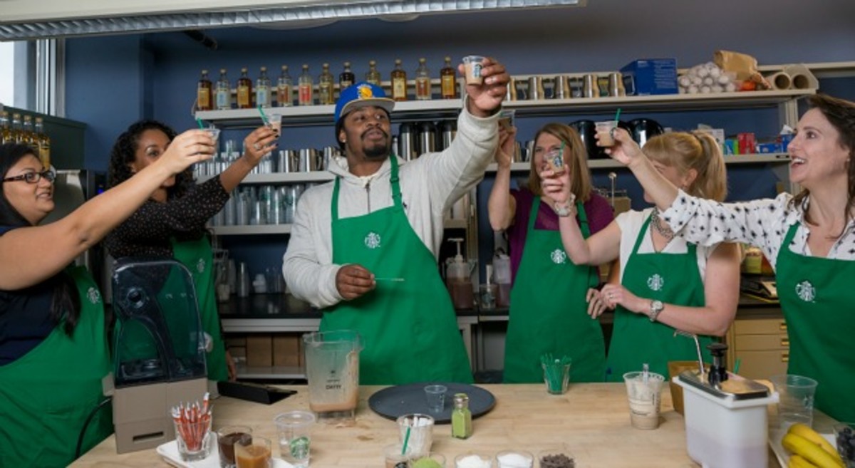 Seattle-seahawks-starbucks-beast-mode-frappuccino.jpg