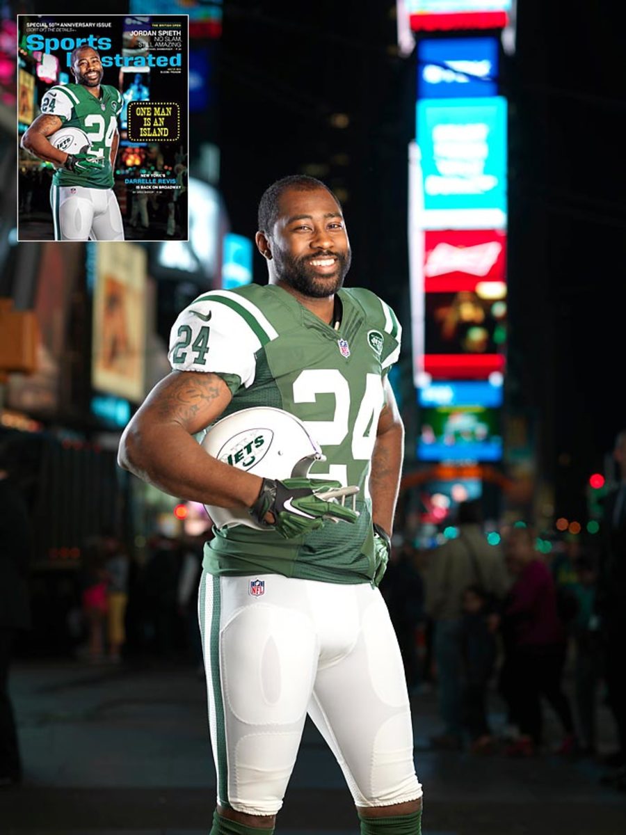 Darrelle Revis ditches the Patriots for a homecoming with the Jets - Sports  Illustrated